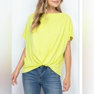 Perfect Peach Tie Front Tee 🆕